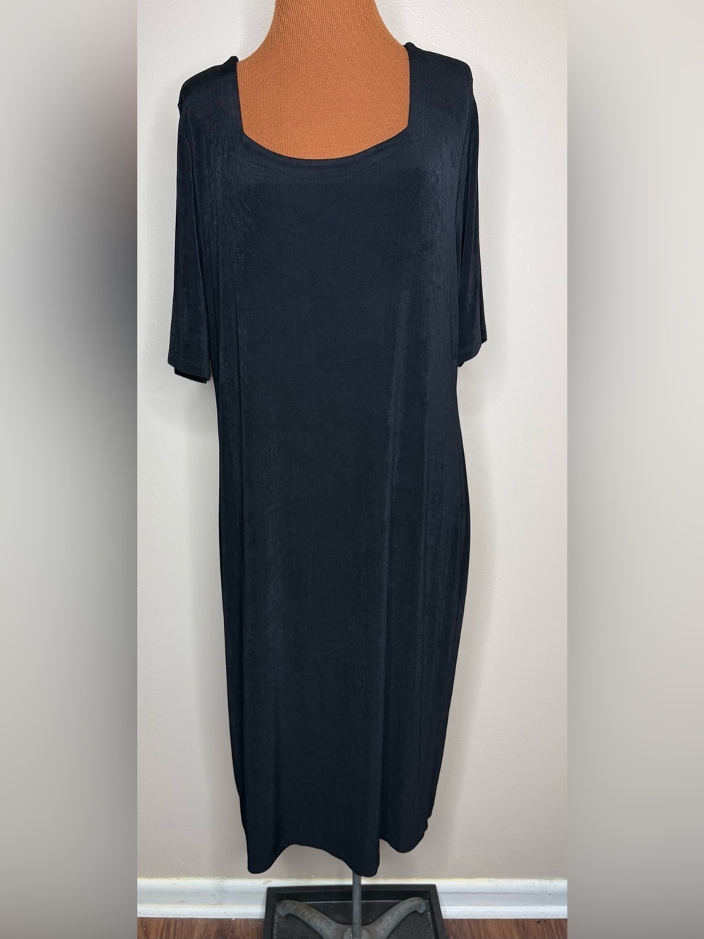 Chico’s Travelers Square Neck Short Sleeve  Dress Size 3 (XL)